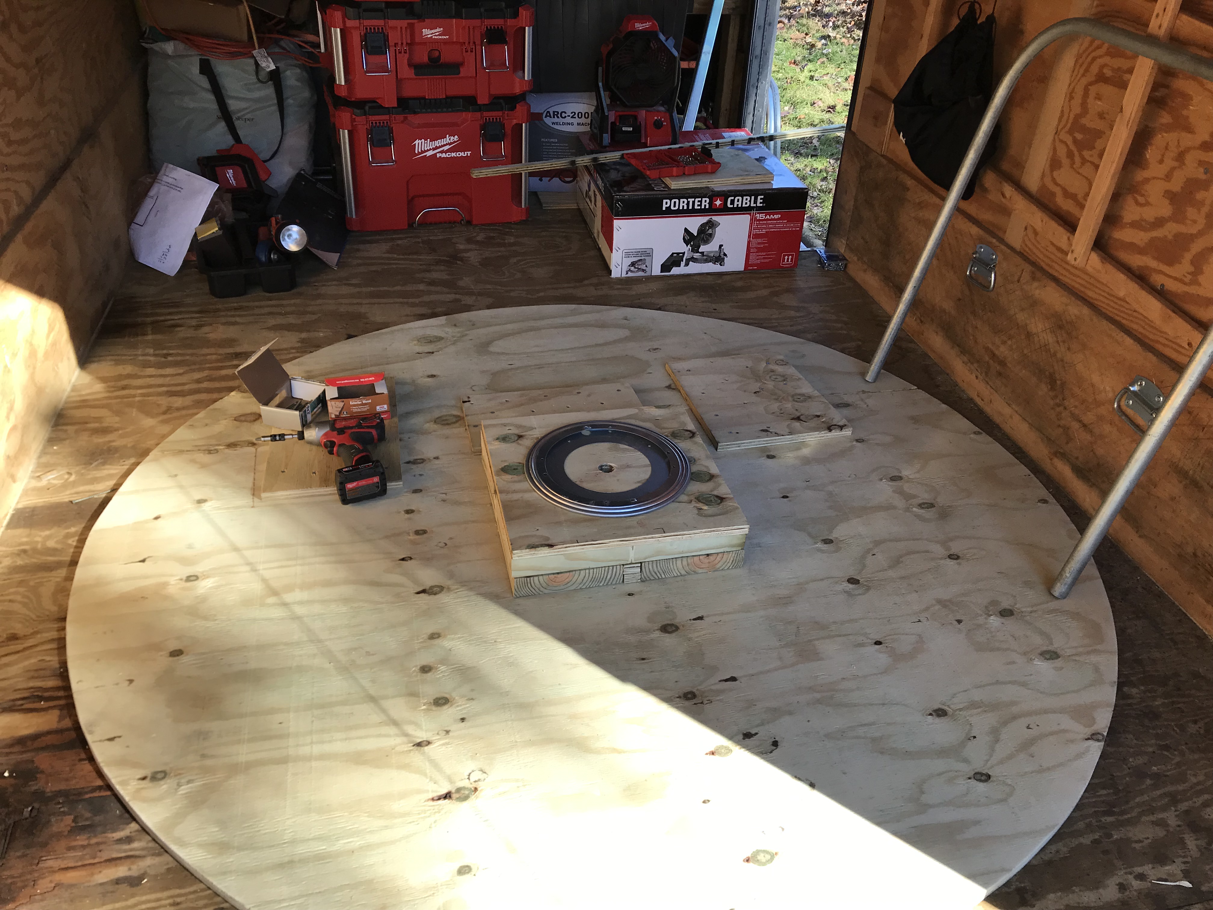 [ base with base hub ]